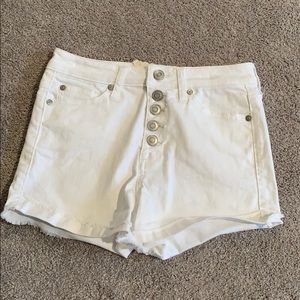 white jean shorts